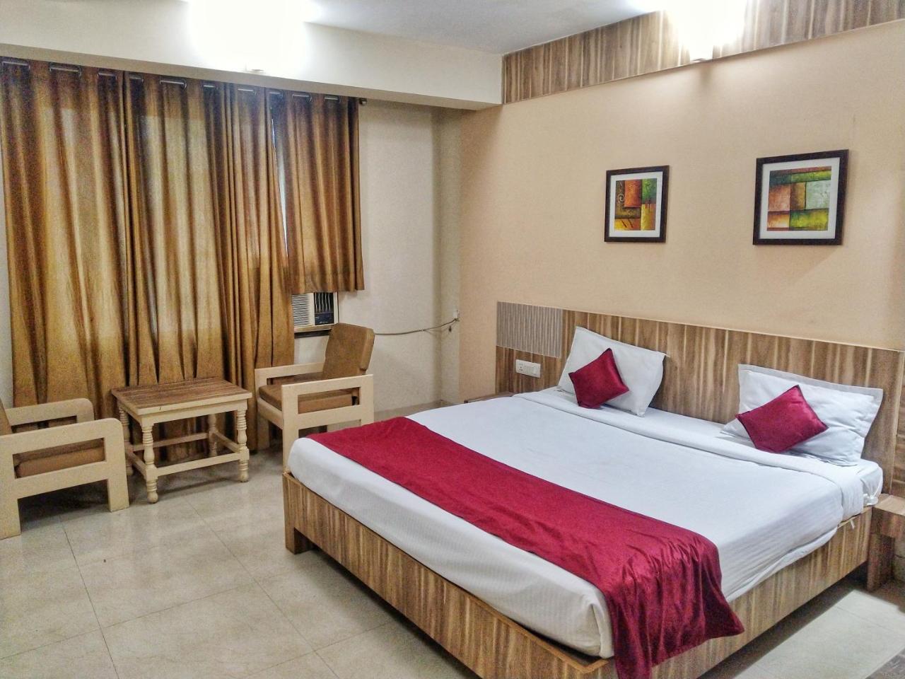 Hotel Kaveri Prayagraj Ngoại thất bức ảnh